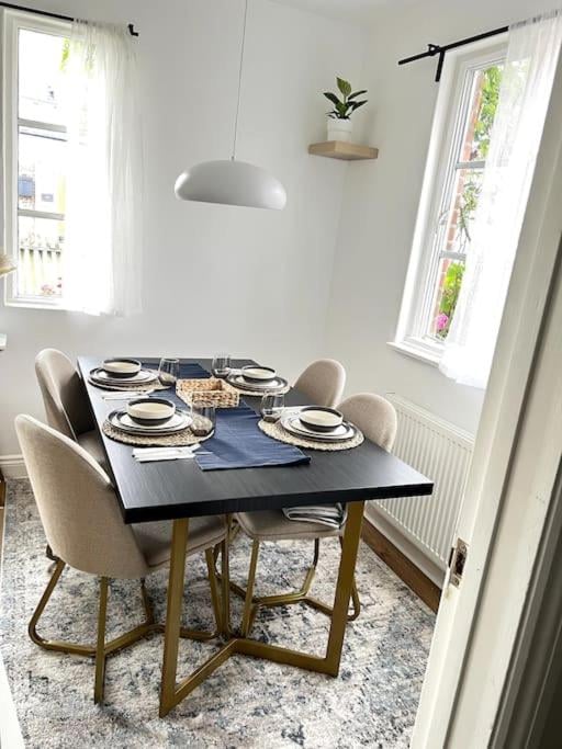 Grade II listed Victorian cottage, Windsor, foto 5