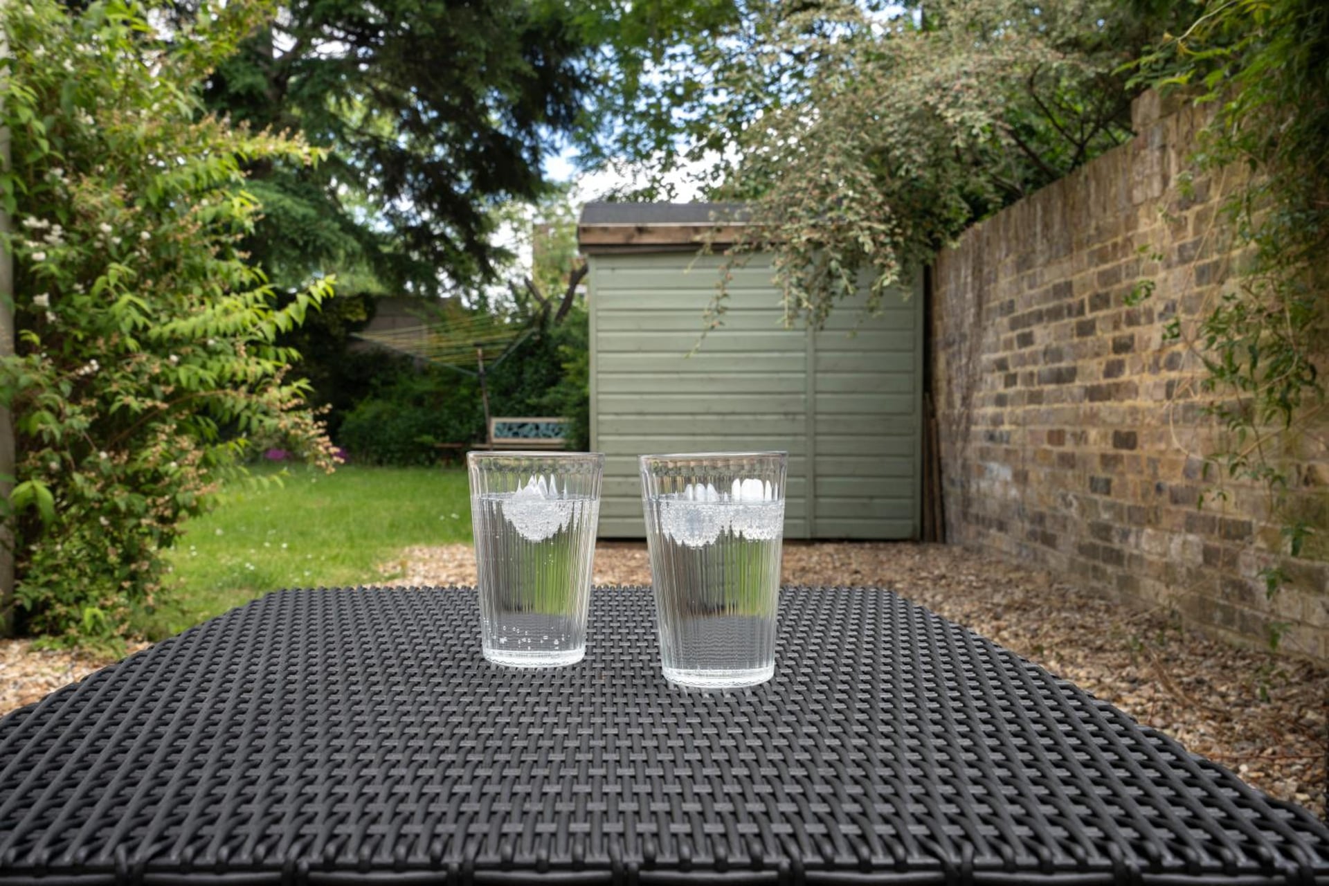 Cozy 2 Bedroom Apartment in Sutton, Sutton, foto 5