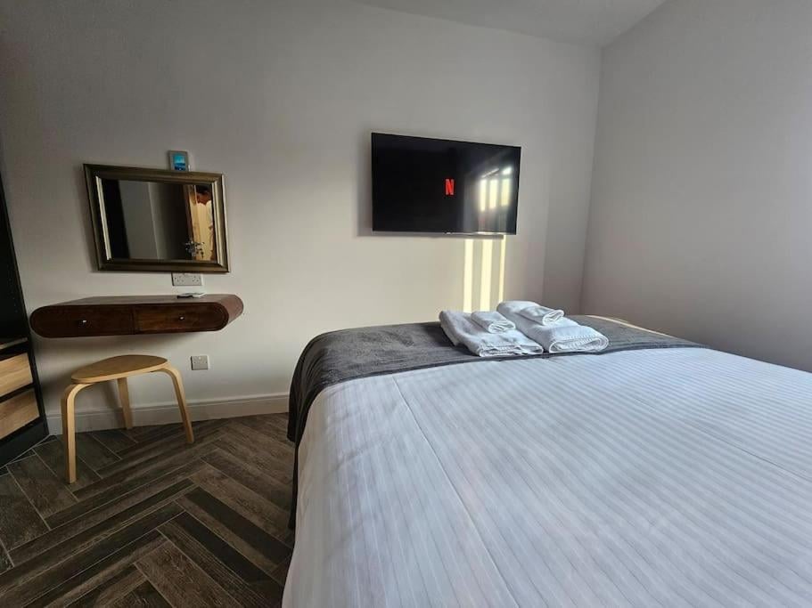 Apollo 16-1 bed town center, Luton, foto 5