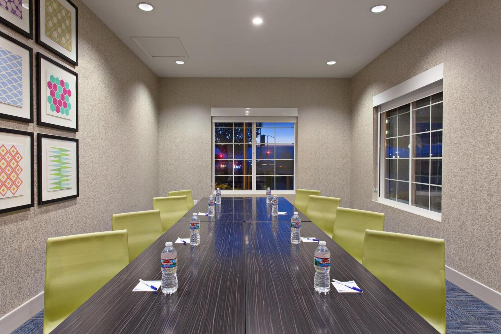 Holiday Inn Express & Suites Oakland - Airport by IHG, Oakland, foto 2