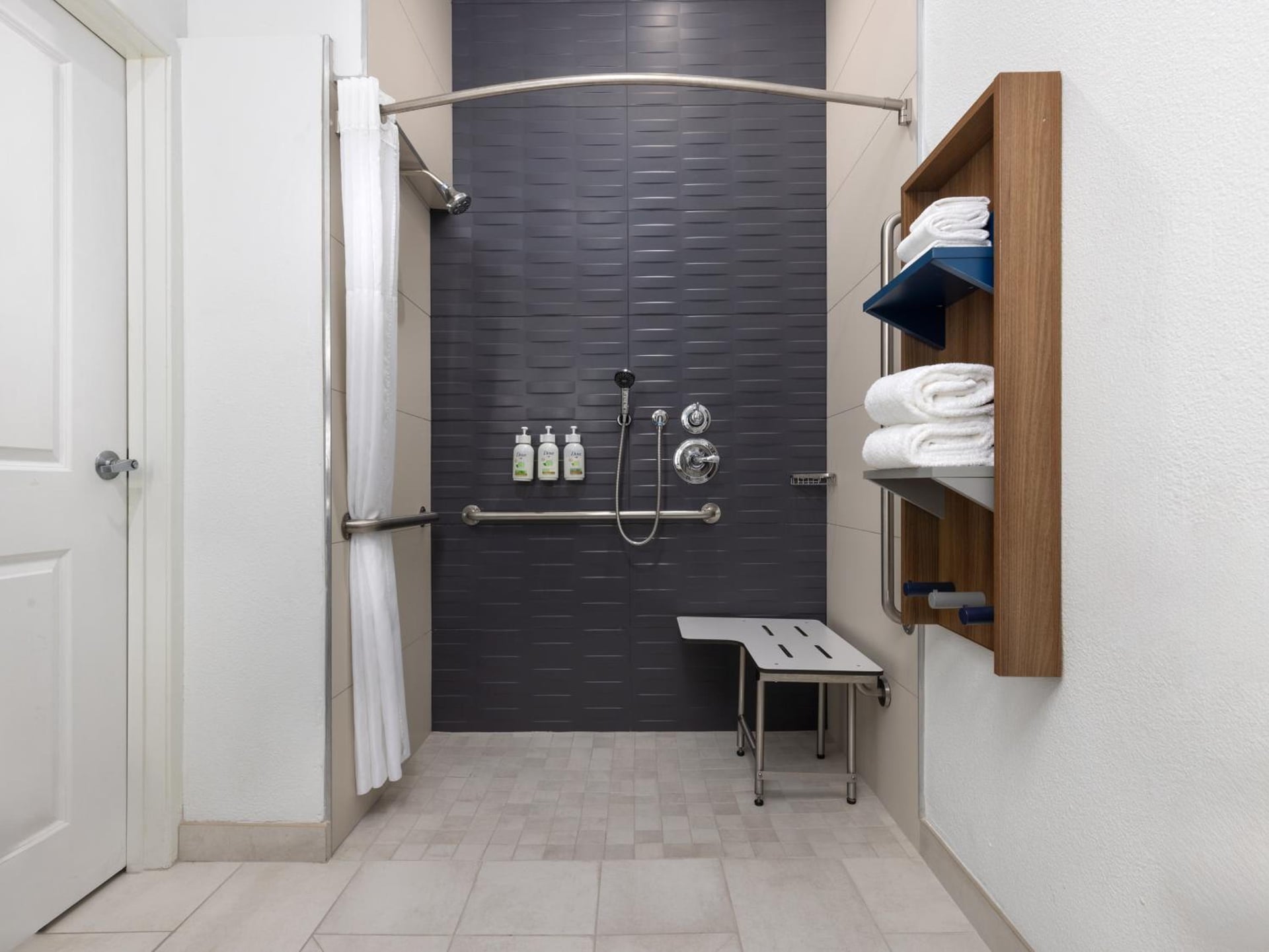 Microtel Inn & Suites by Wyndham Tracy, Tracy, foto 4