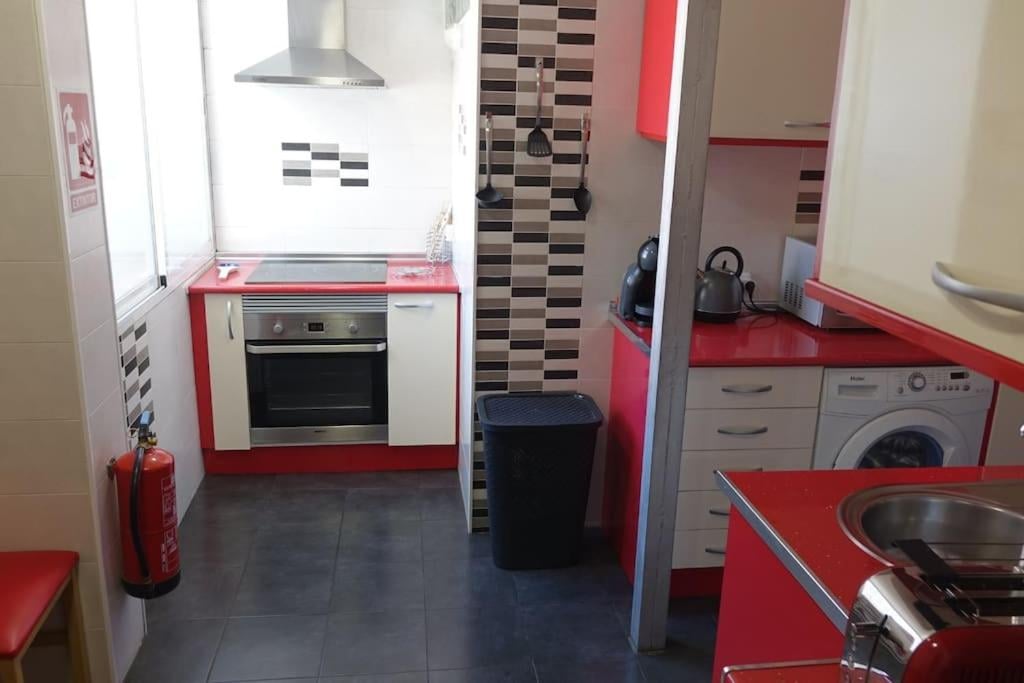 Palomar Móstoles SuperHost con Garaje 5 Pax, Móstoles, foto 5