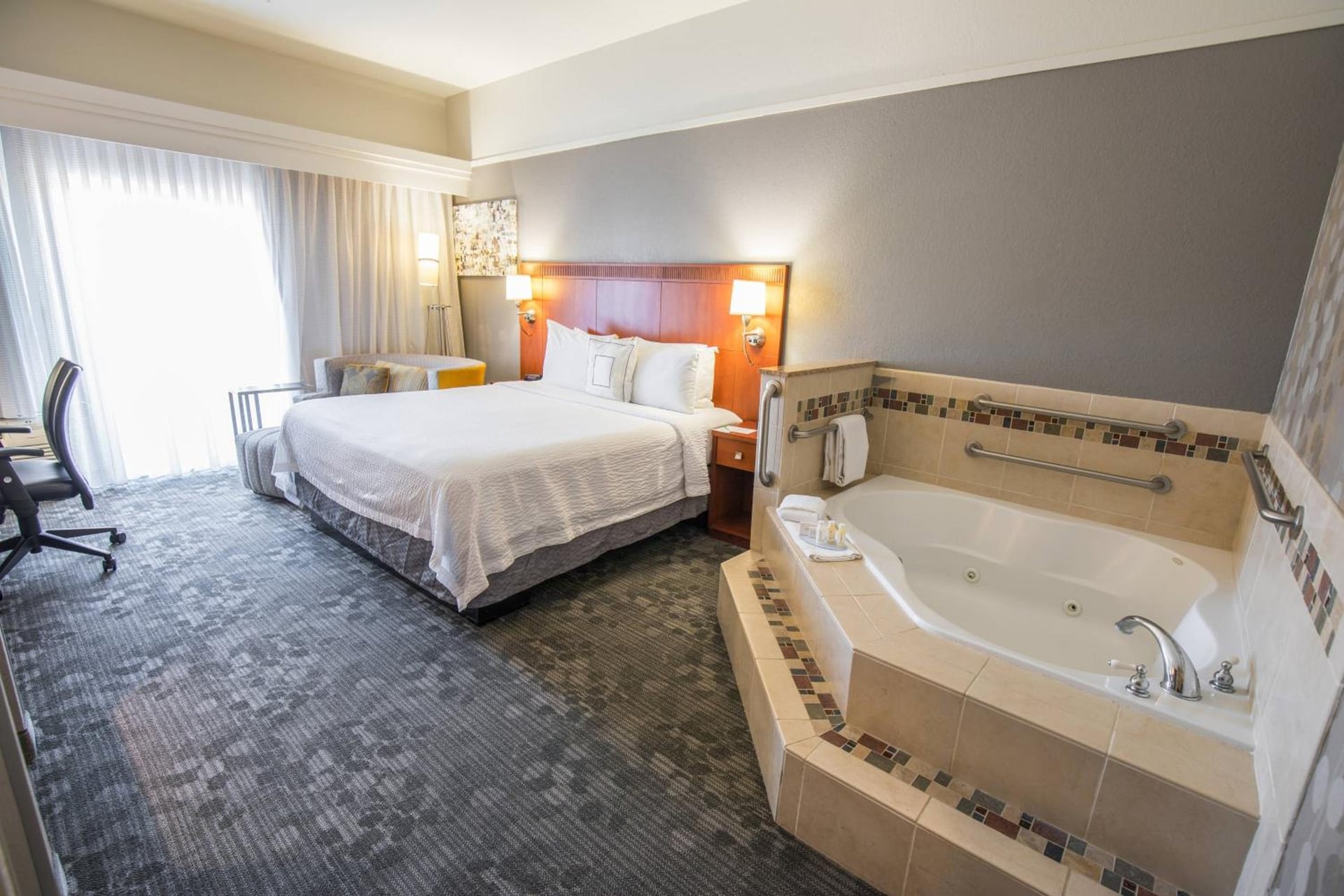 Courtyard by Marriott Merced, Merced, foto 2