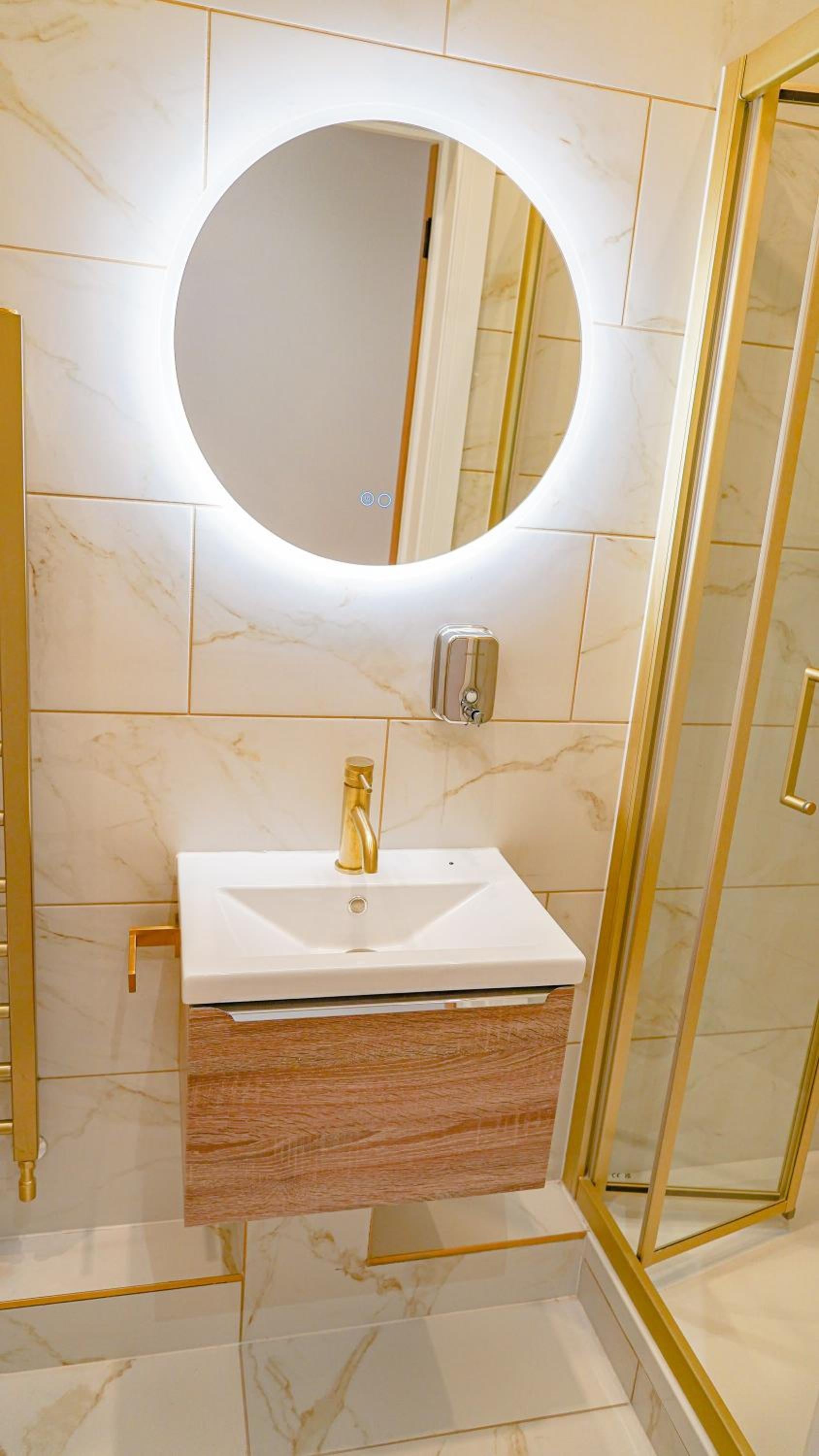 NEW Luxurious Stunning Block Apartments in Central London, London, foto 2