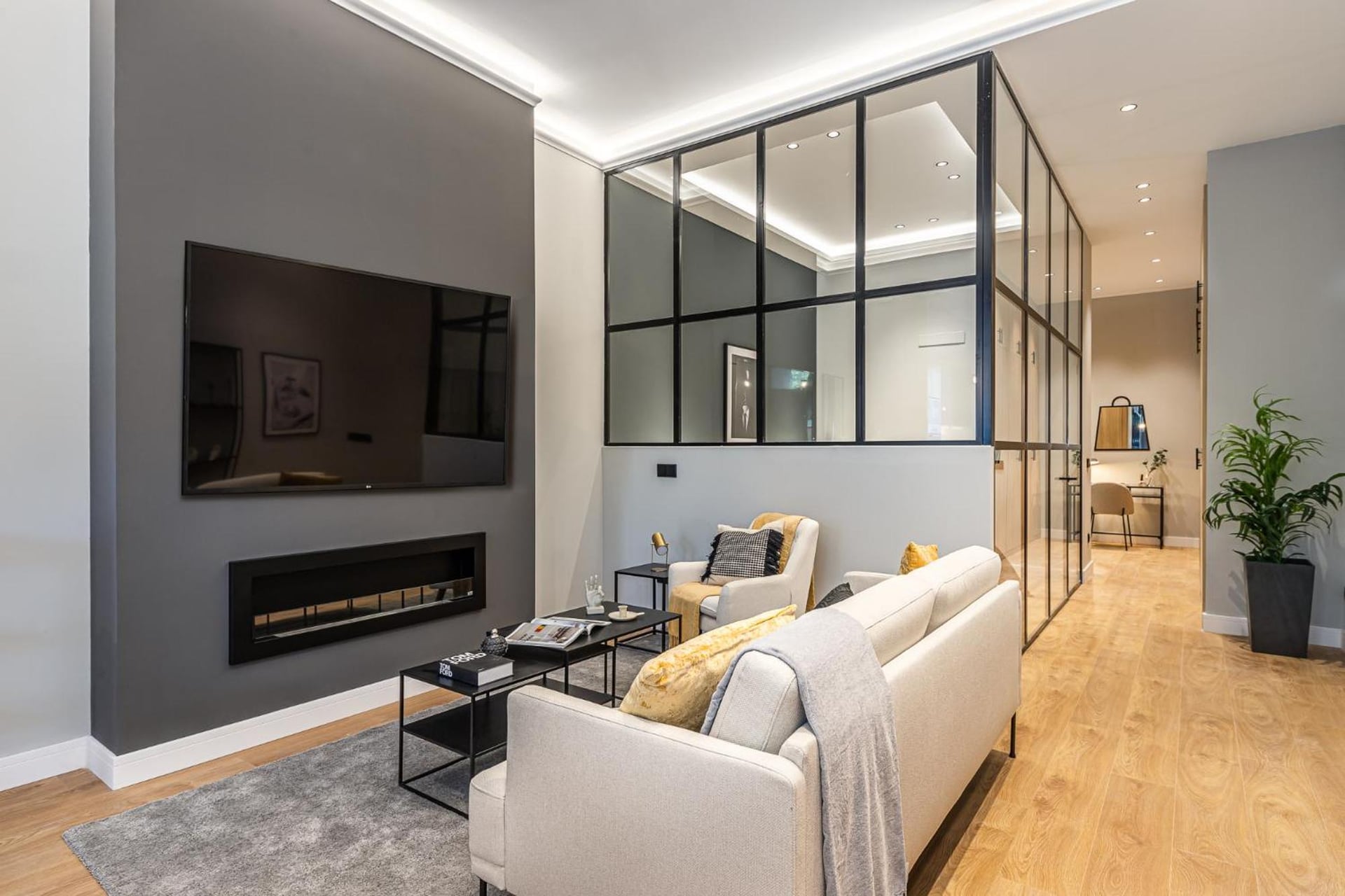 Beautiful apartment 10 min walk to Bernabeu Stadium, Madrid, foto 2