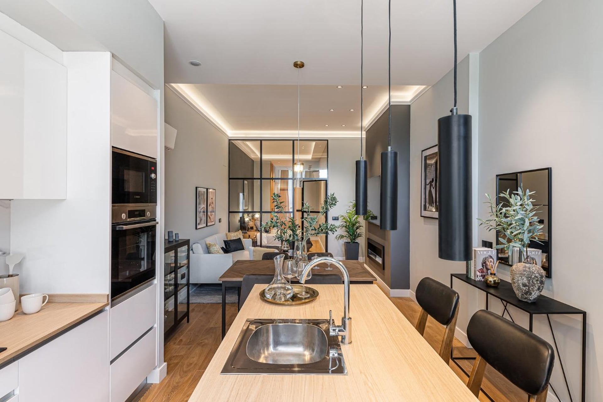 Beautiful apartment 10 min walk to Bernabeu Stadium, Madrid, foto 3