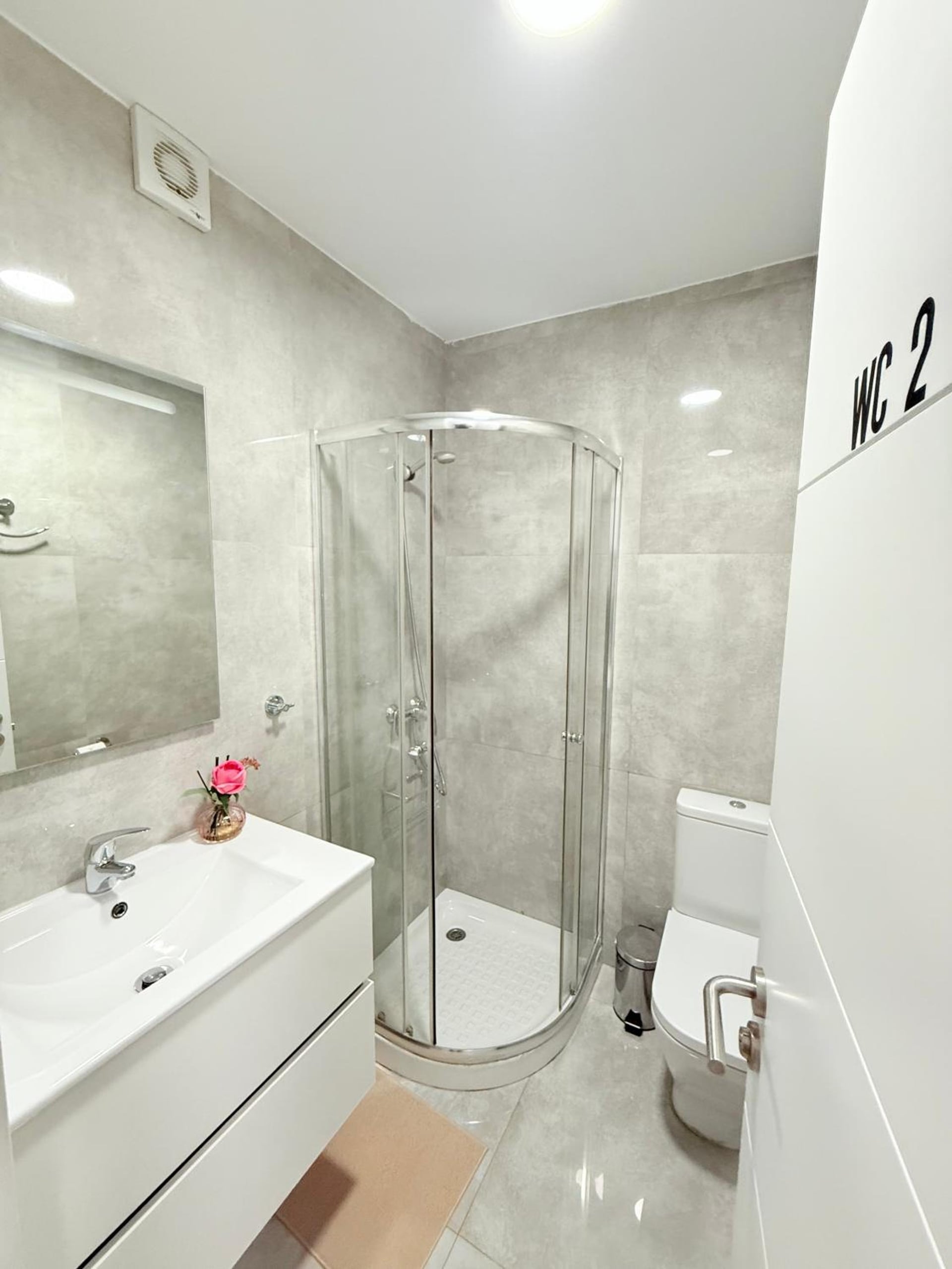 Rosa Rooms, Habitación con baño privado, Pozuelo de Alarcón, foto 4