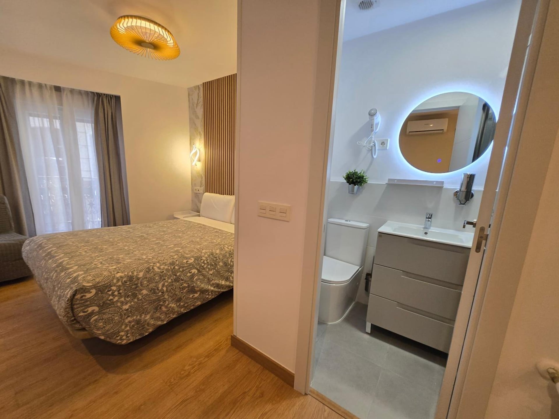 Hostal A Nuestra Senora de La Paloma, Madrid, foto 4