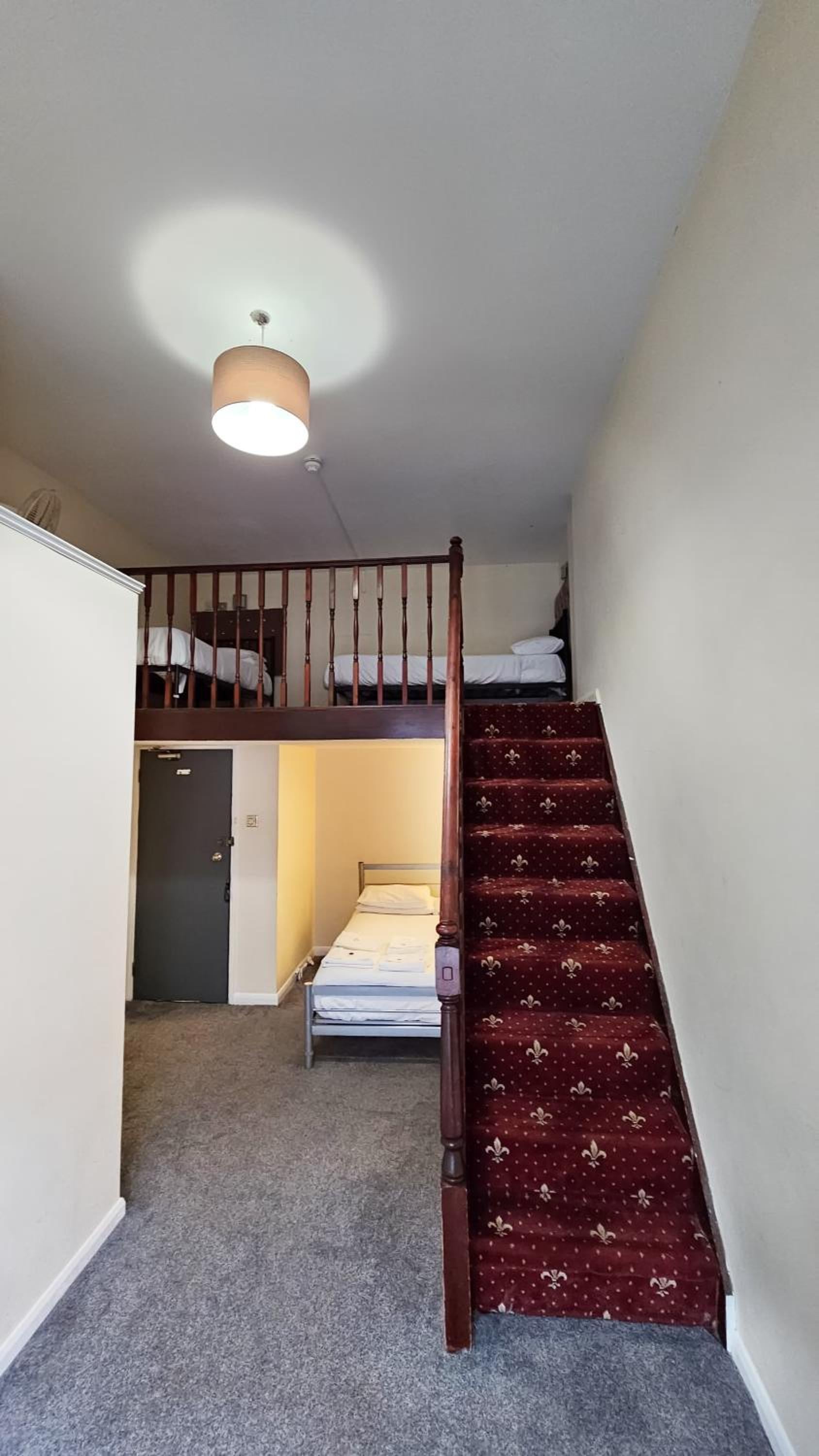 Hyde Park Court Hotel, London, foto 2