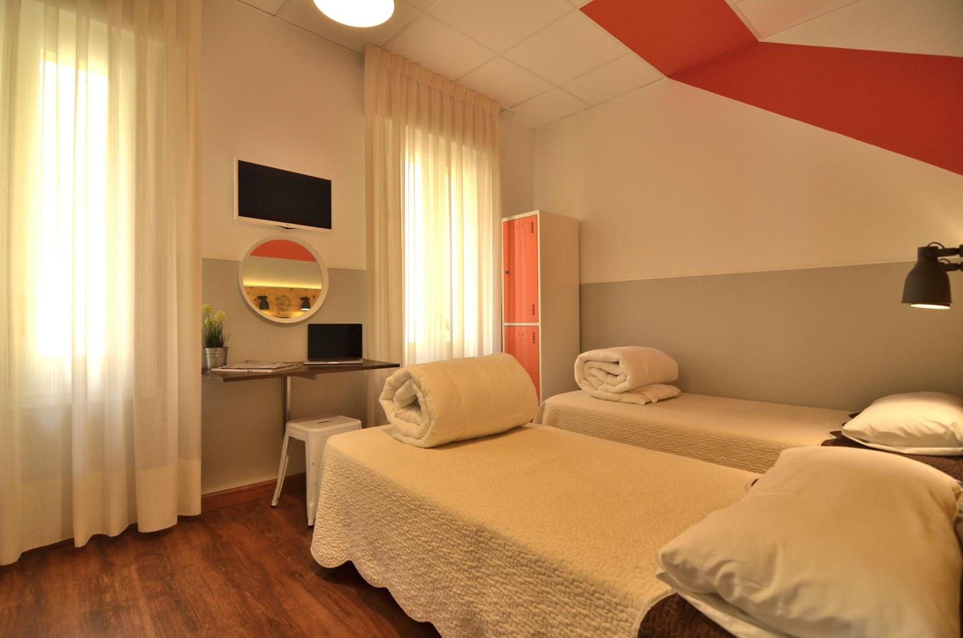 Far Home Atocha, Madrid, foto 5