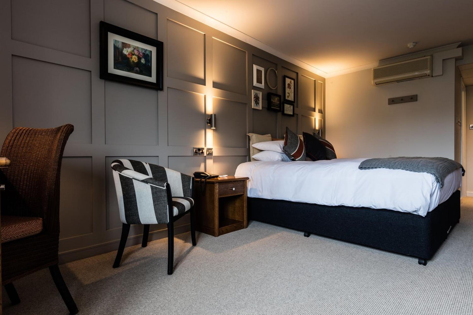 Crown Hotel, Chertsey, foto 4