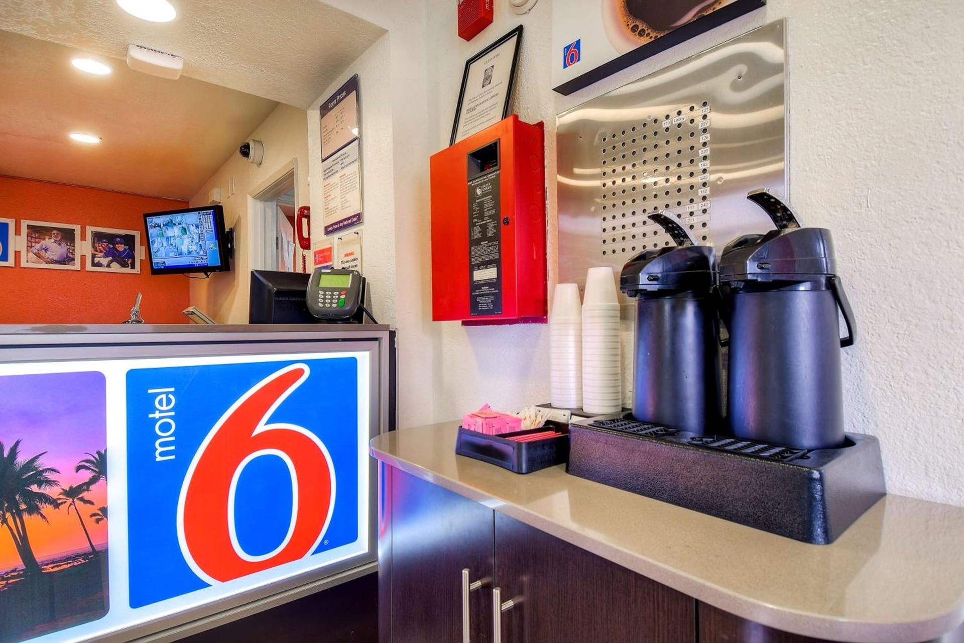 Motel 6 Chino, CA - Los Angeles Ontario, Chino, foto 3