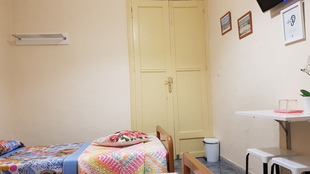 Hostal Loyola - Hostel, Madrid, foto 2