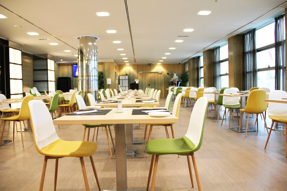 Crowne Plaza Madrid Airport by IHG, Madrid, foto 5