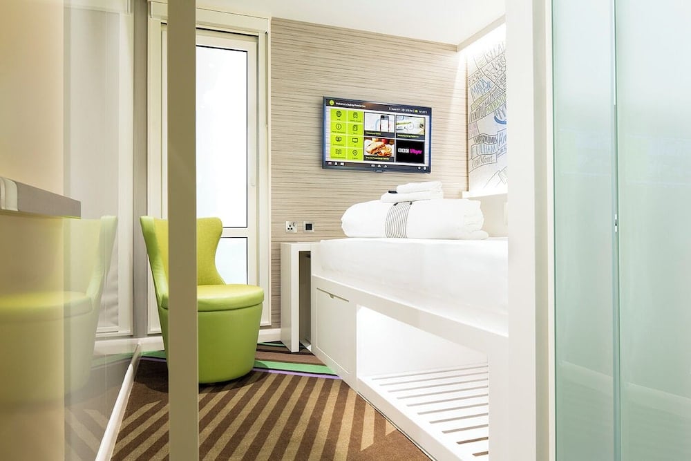 Hub By Premier Inn London City Bank, London, foto 4