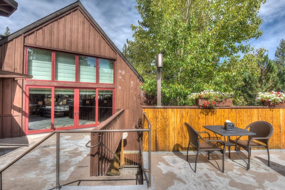 Granlibakken Retreat Near Tahoe Beach!, Tahoe City, foto 3