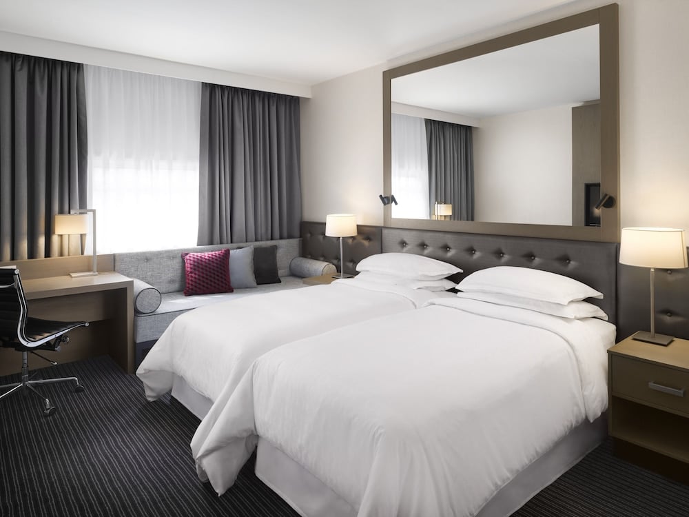 Sheraton Heathrow Hotel, West Drayton, foto 3