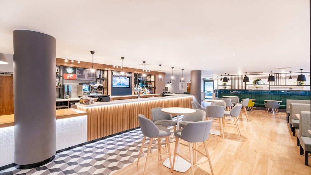 Holiday Inn London - Luton Airport by IHG, Luton, foto 2