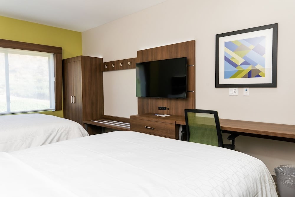 Holiday Inn Express & Suites Lake Forest by IHG, Lake Forest, foto 2