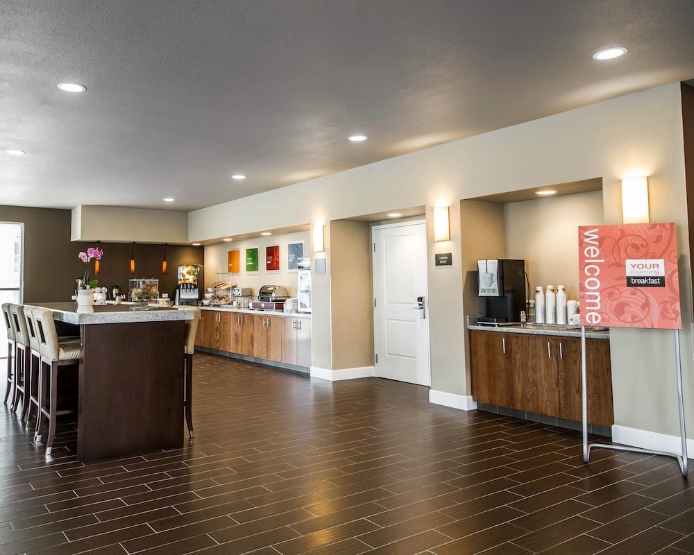 Comfort Suites Woodland - Sacramento Airport, Woodland, foto 2