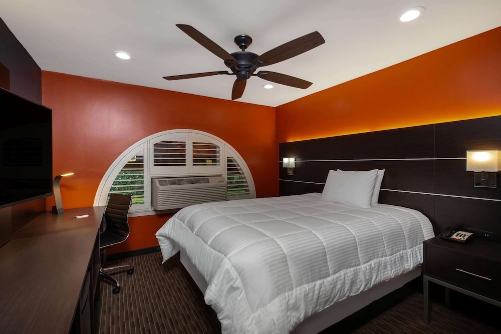 Hotel Vinea, a Travelodge by Wyndham, Healdsburg, foto 3