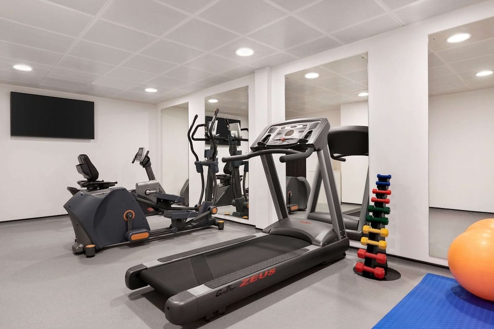 Ramada by Wyndham Cobham, Cobham, foto 5