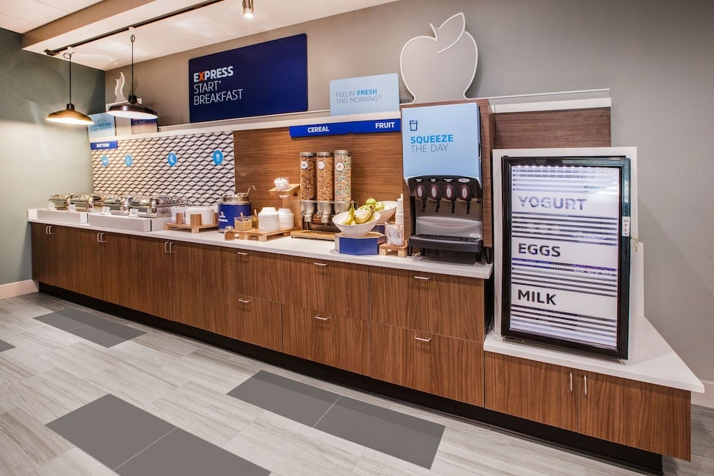 Holiday Inn Express Hotel & Suites Oroville Lake by IHG, Oroville, foto 5