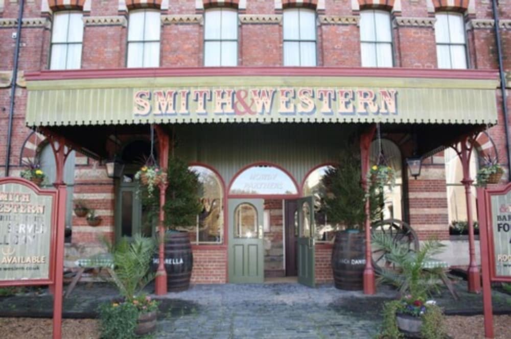 Smith & Western Tunbridge Wells, Royal Tunbridge Wells, foto 5