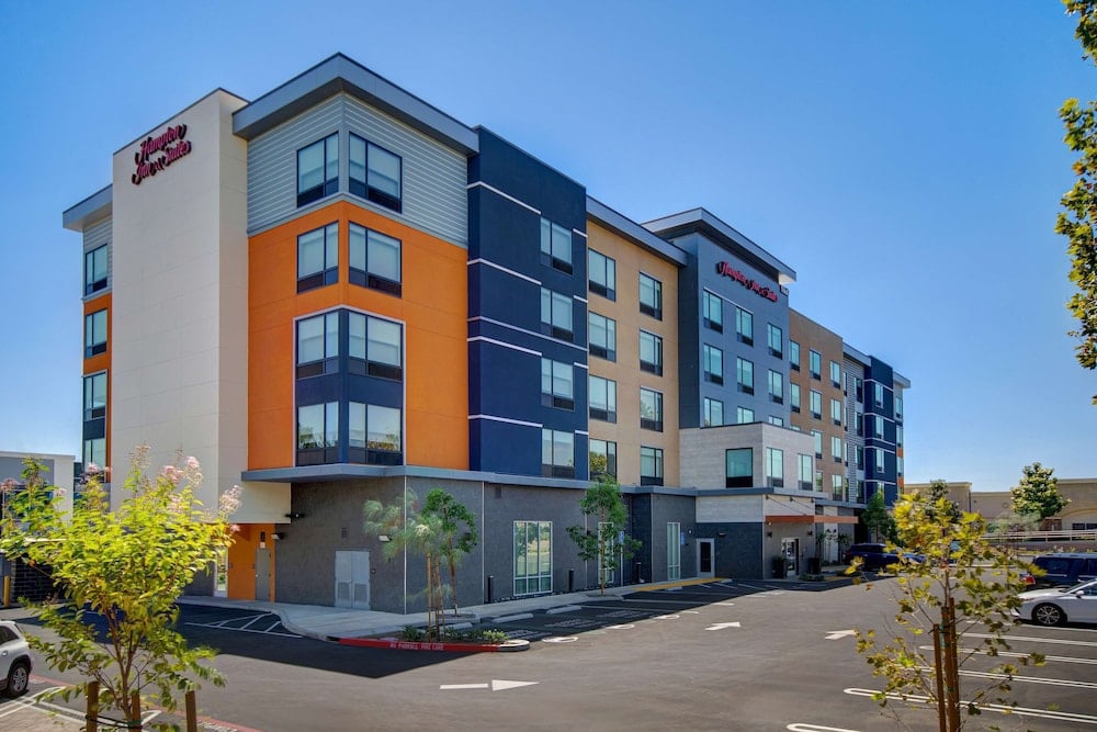 Hampton Inn & Suites Ontario Rancho Cucamonga, Rancho Cucamonga, foto 4