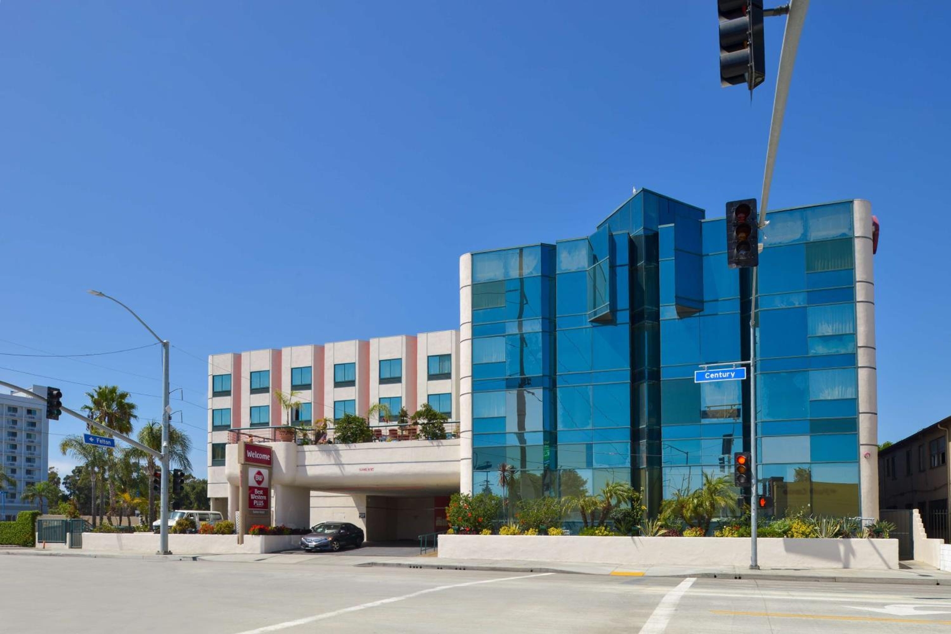 Best Western Plus Suites Hotel - LAX Airport LA Stadium, Inglewood