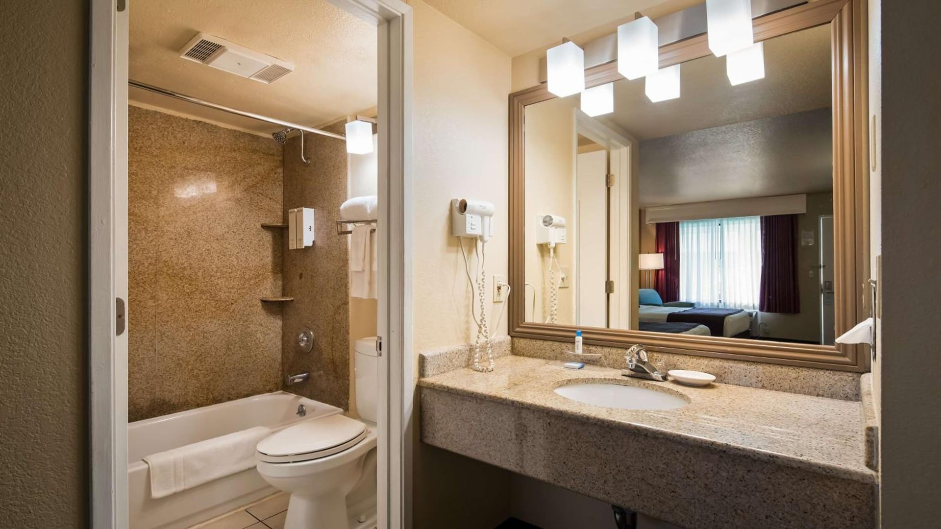 Best Western Heritage Inn, Concord, foto 2