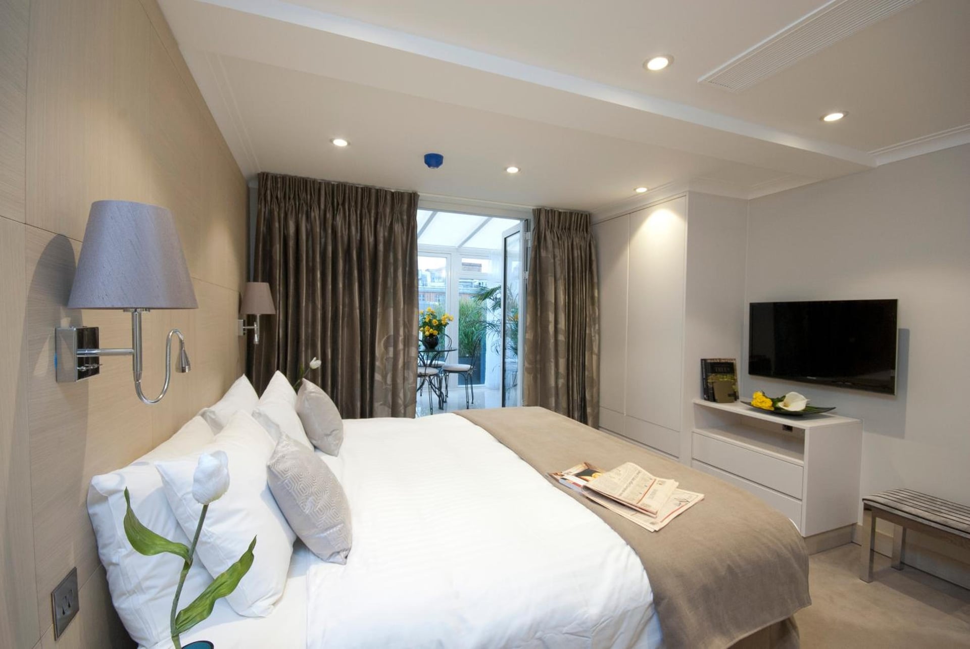 Claverley Court Apartments Knightsbridge, London, foto 2