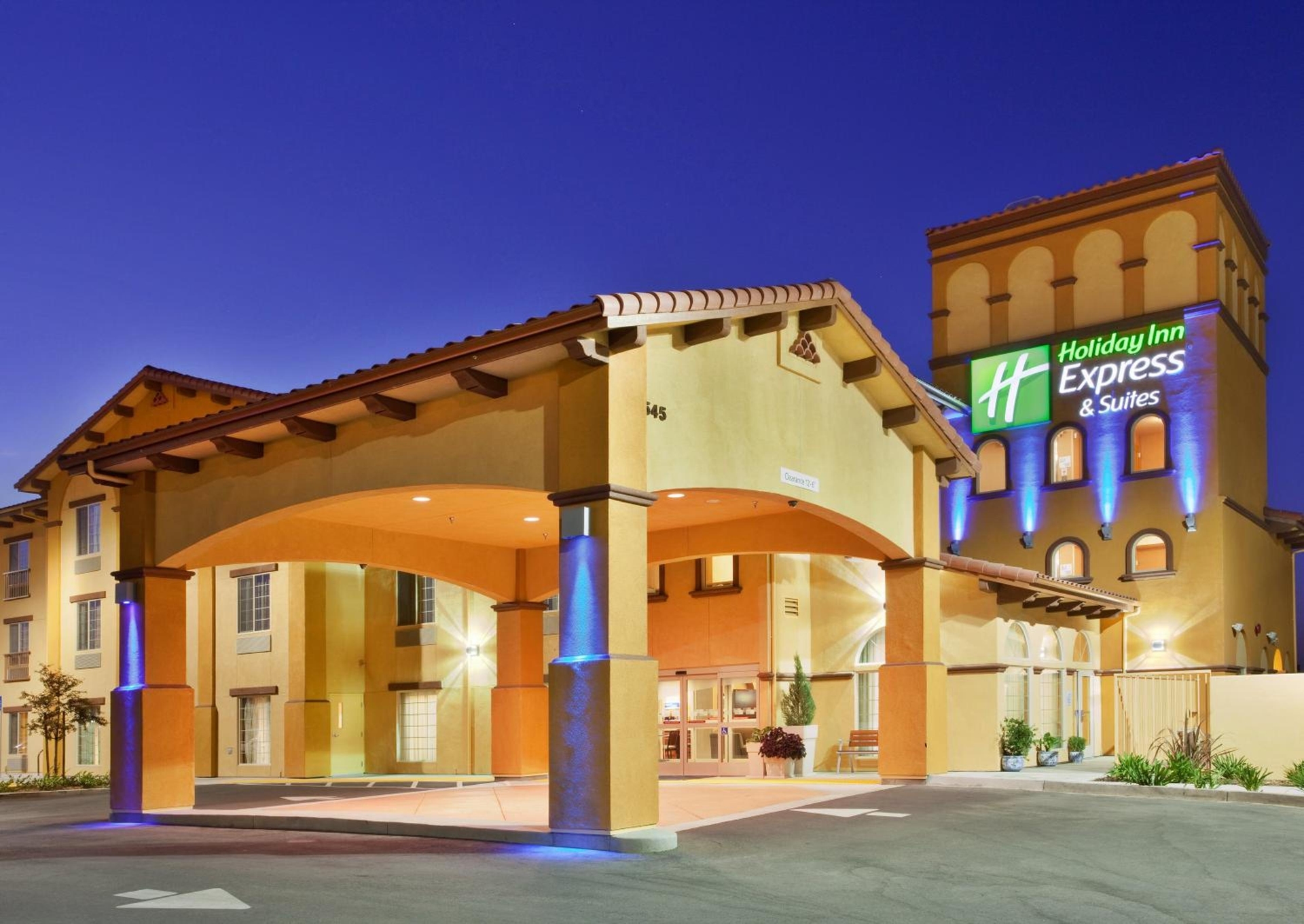 Holiday Inn Express Hotel & Suites Willows by IHG, Willows
