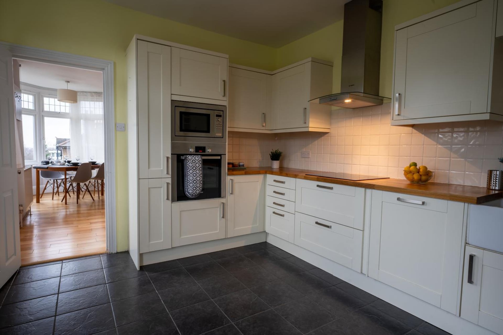 Entire home in Streatham with lovely views & ultra fast Wi-Fi, Norbury, foto 3