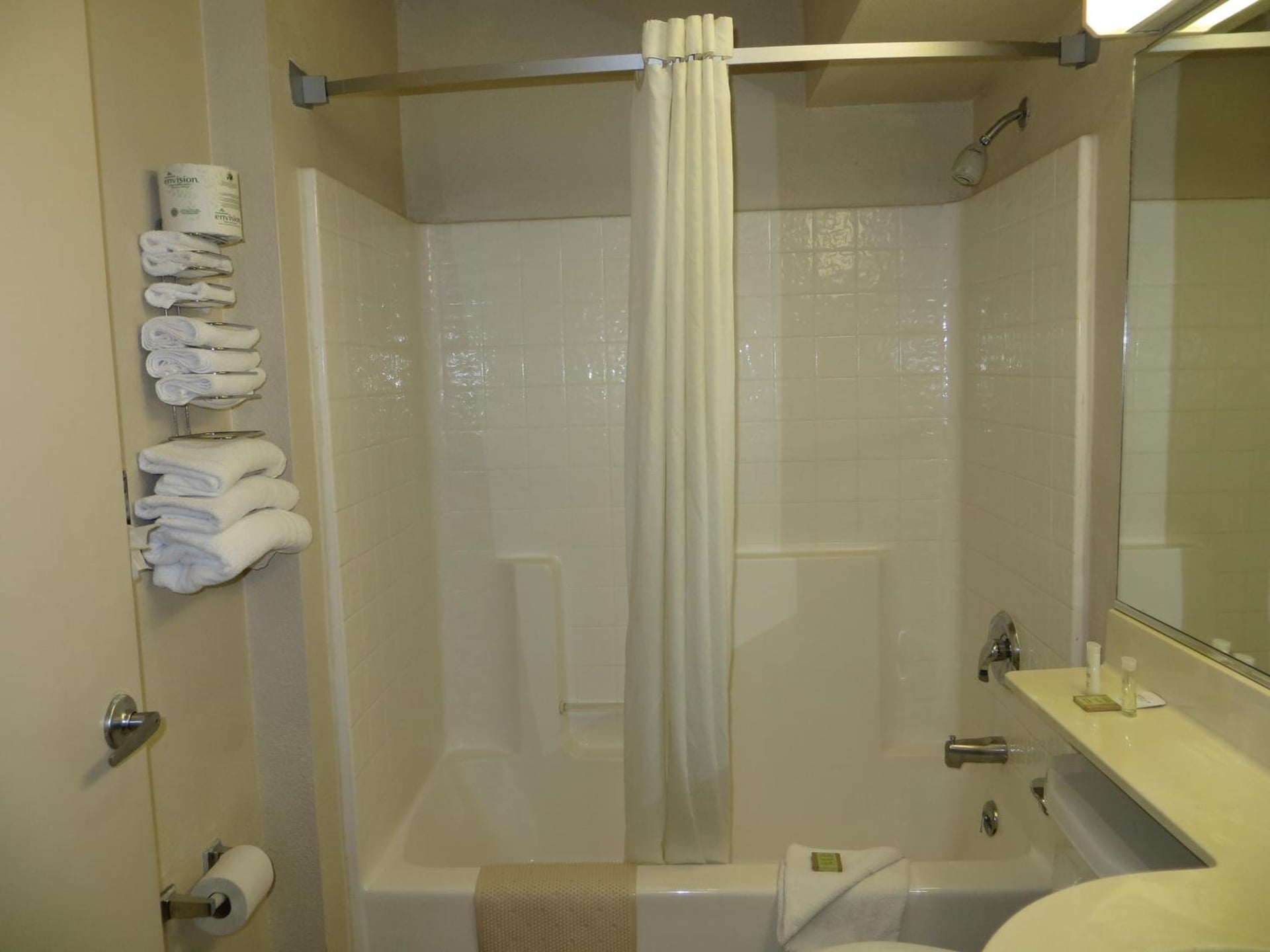 SureStay by Best Western Sacramento South Natomas, Sacramento, foto 4