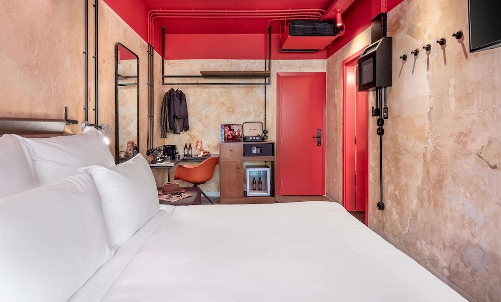 Foto de Max Brown Hotel Downtown, part of Sircle Collection (Formally known as Dave Red)