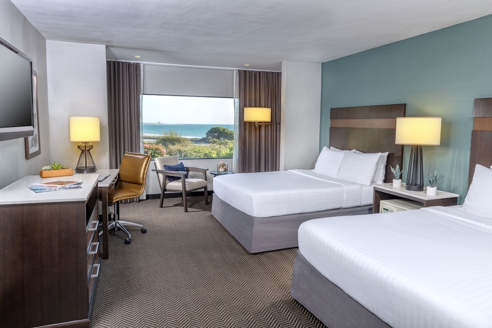 The Pierpont Inn, Ventura