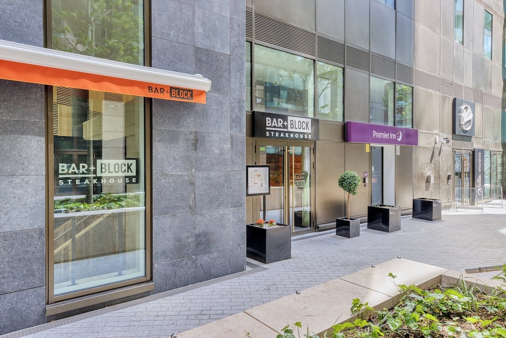 Premier Inn London Paddington - Paddington Basin, London